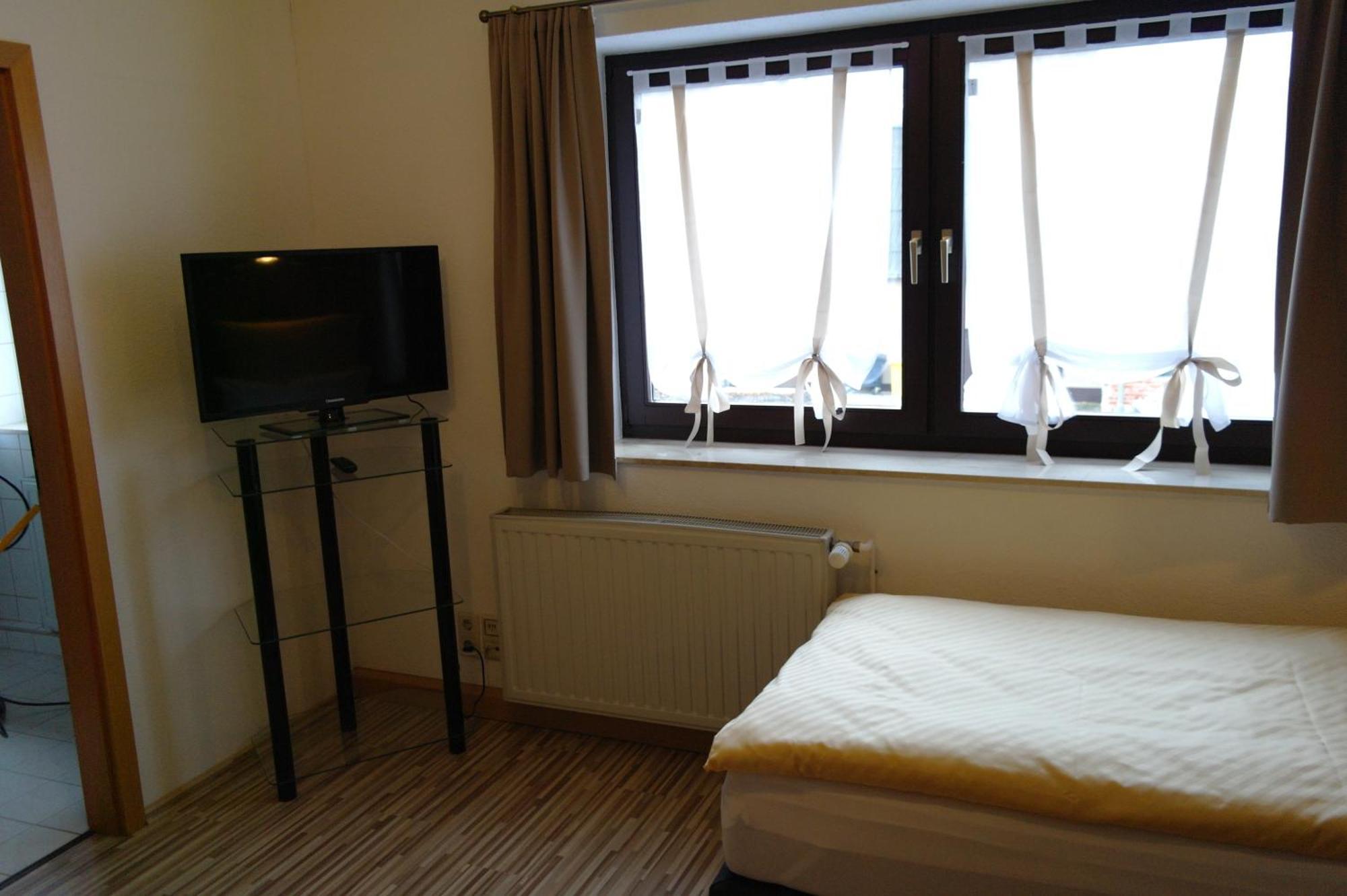 Heidehotel Jagdhof Dobra Gmbh Bilik gambar
